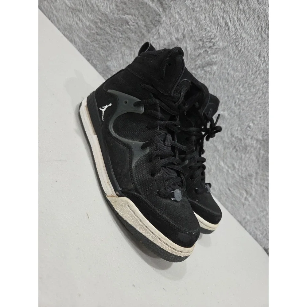 Jordan Flight TR '97 428827-005 Black-White Sz 6Y